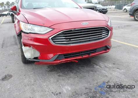 2020 Ford Fusion Hybrid Se from USA, damaged, VIN 3FA6P0LU5LR101954